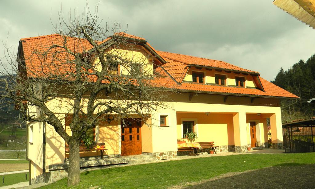 Вилла Tourist Farm Kolar Ljubno Экстерьер фото